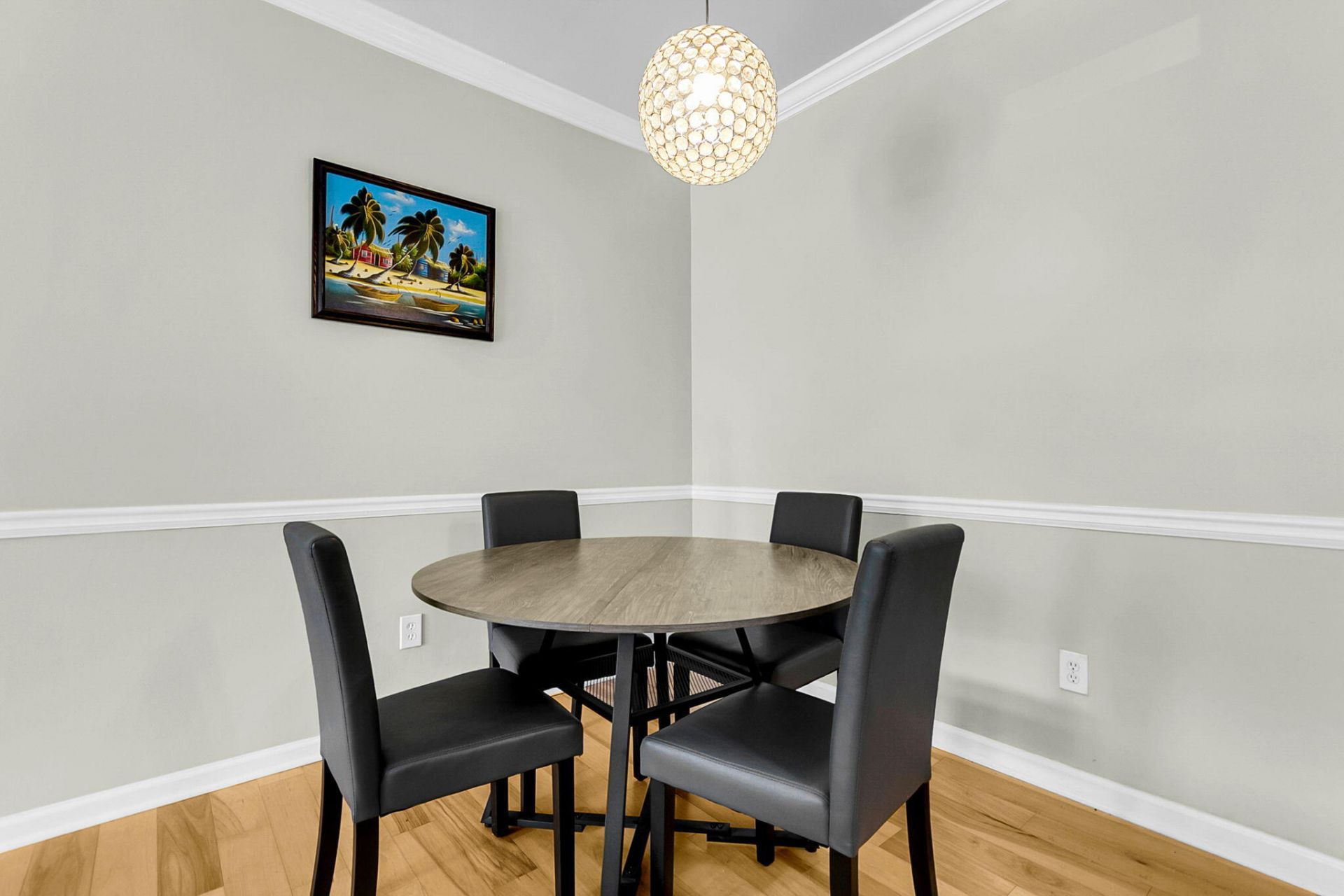 45 Sycamore Avenue Photo 12