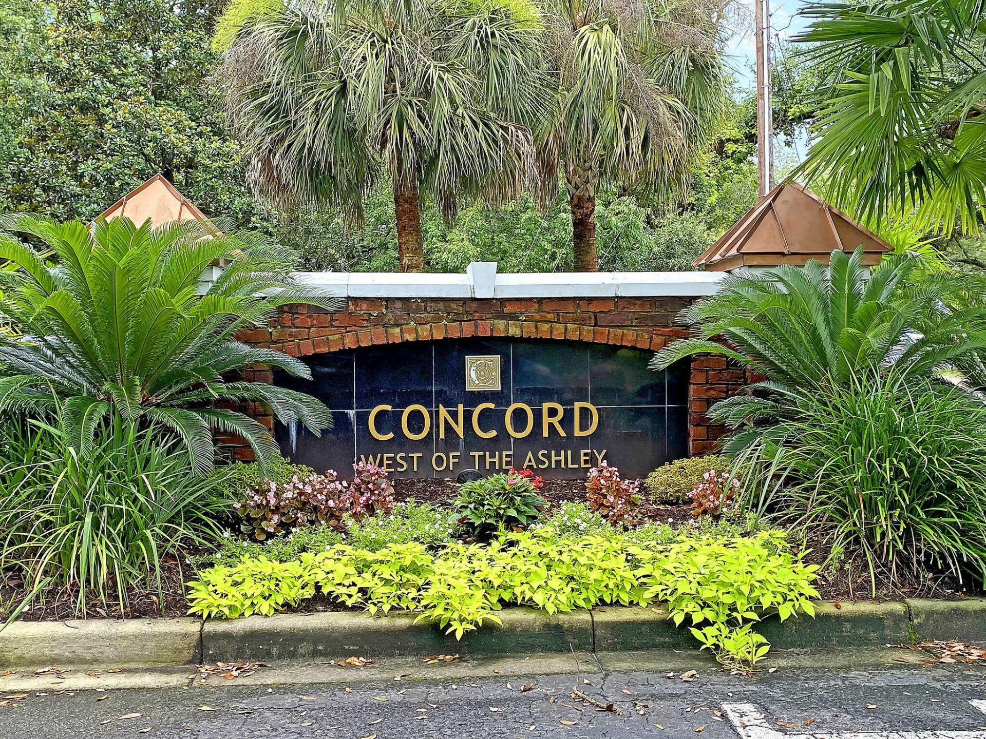 45 Sycamore Avenue Photo 28