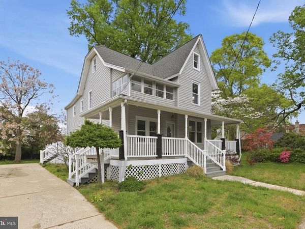 718 CHESTNUT AVENUE, LAUREL SPRINGS, NJ 08021