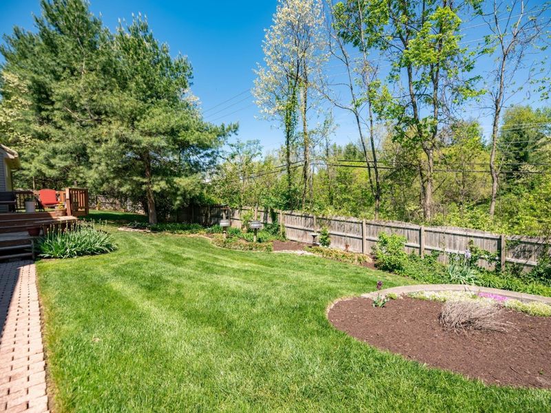 5504 Carry Back Drive, Burlington, KY 41005 Photo 2