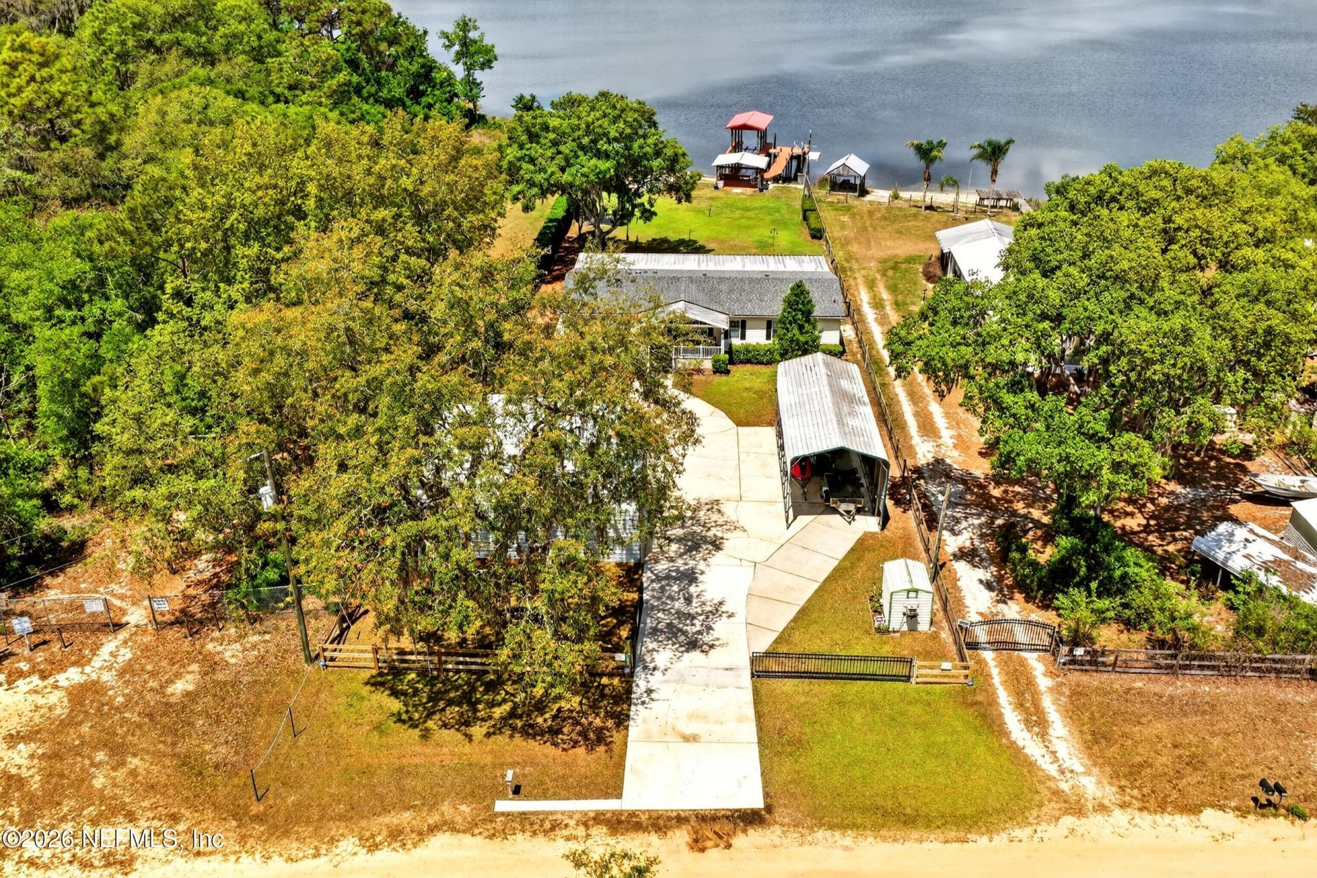 141 Kitty Avenue, Interlachen, FL 32148 Photo