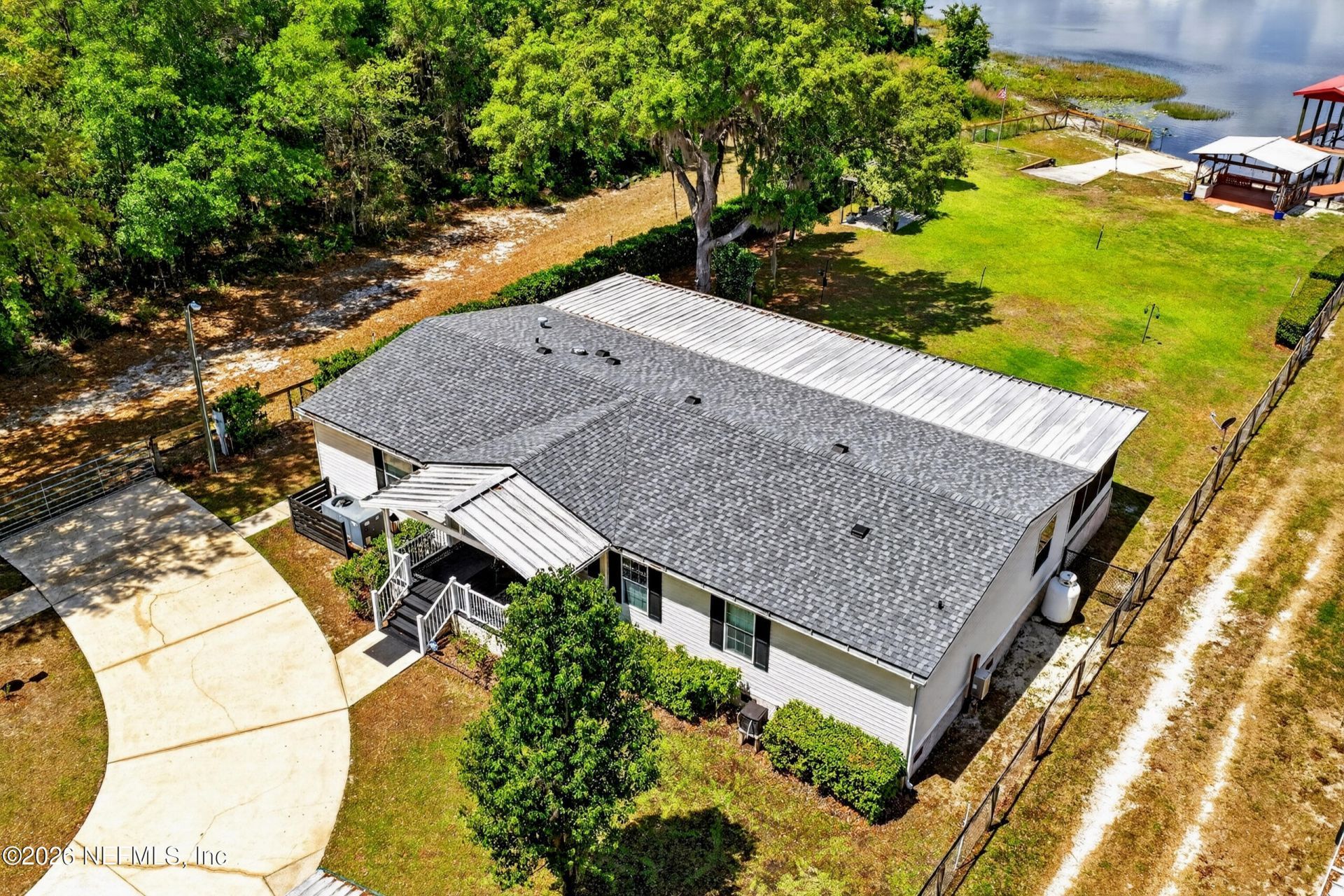141 Kitty Avenue, Interlachen, FL 32148 Photo