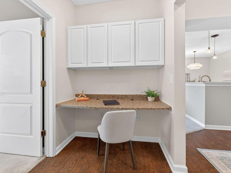 8075 Crane's Crossing Drive , Lewis Center, OH 43035 Photo 28