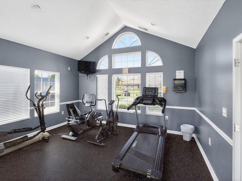 8075 Crane's Crossing Drive , Lewis Center, OH 43035 Photo 34