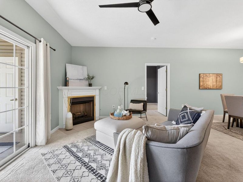 8075 Crane's Crossing Drive , Lewis Center, OH 43035 Photo 5