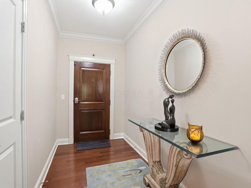 5735 Newbank Circle , Unit # 101, Dublin, OH 43017 Photo 13