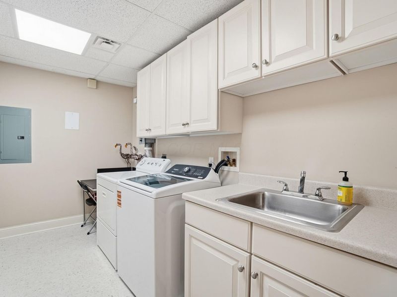 5735 Newbank Circle , Unit # 101, Dublin, OH 43017 Photo 31