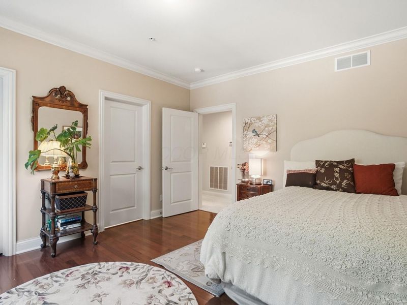 5735 Newbank Circle , Unit # 101, Dublin, OH 43017 Photo 45