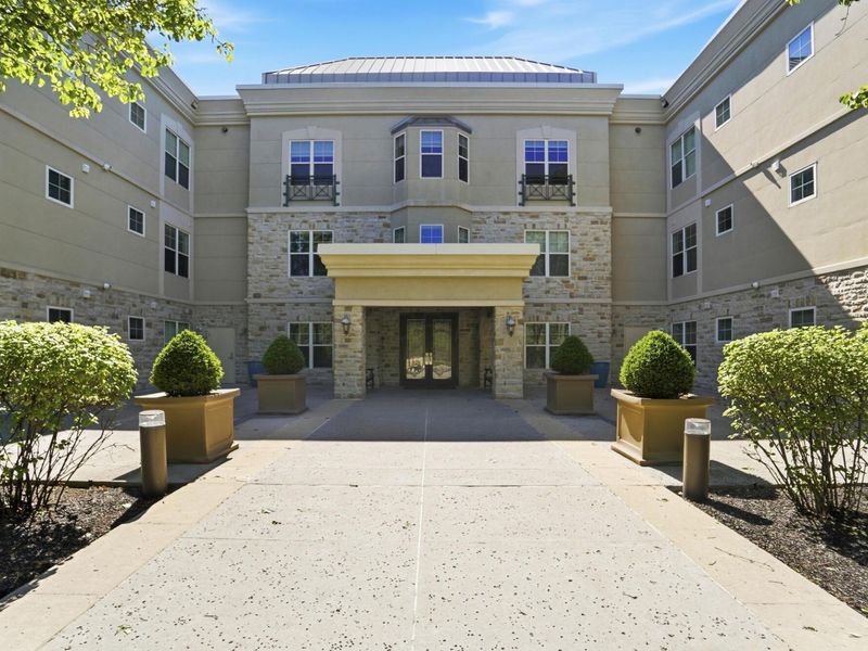 5735 Newbank Circle , Unit # 101, Dublin, OH 43017 Photo 7