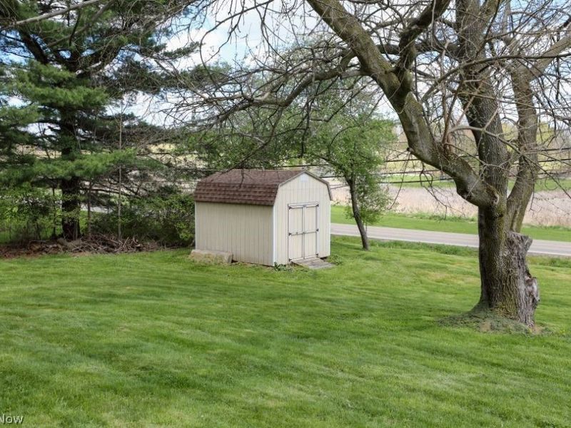 2855 Nimishillen Church Road NE, Canton, OH 44721 Photo 12