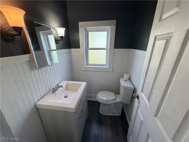 347 11th Street , Elyria, OH 44035 Photo 10