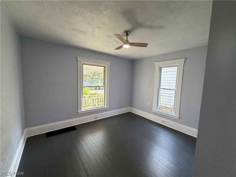 347 11th Street , Elyria, OH 44035 Photo 12