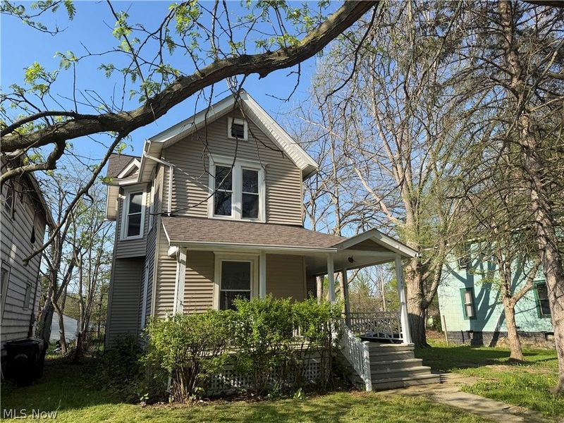 347 11th Street , Elyria, OH 44035 Photo 2