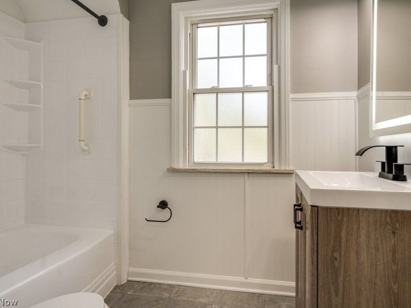 1547 Richmond Road, Lyndhurst, OH 44124 Photo 24