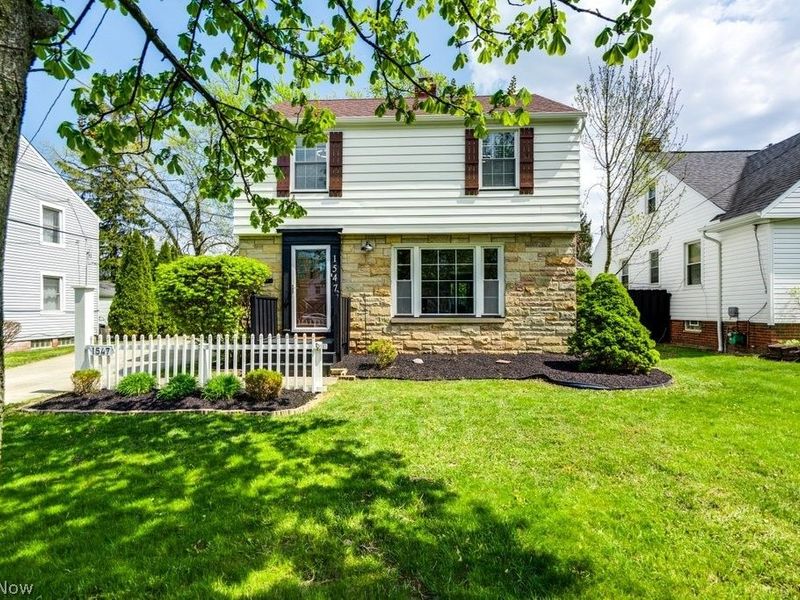 1547 Richmond Road, Lyndhurst, OH 44124 Photo 3