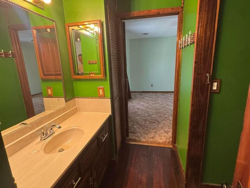 222 S Columbus Street, Somerset, OH 43783 Photo 16