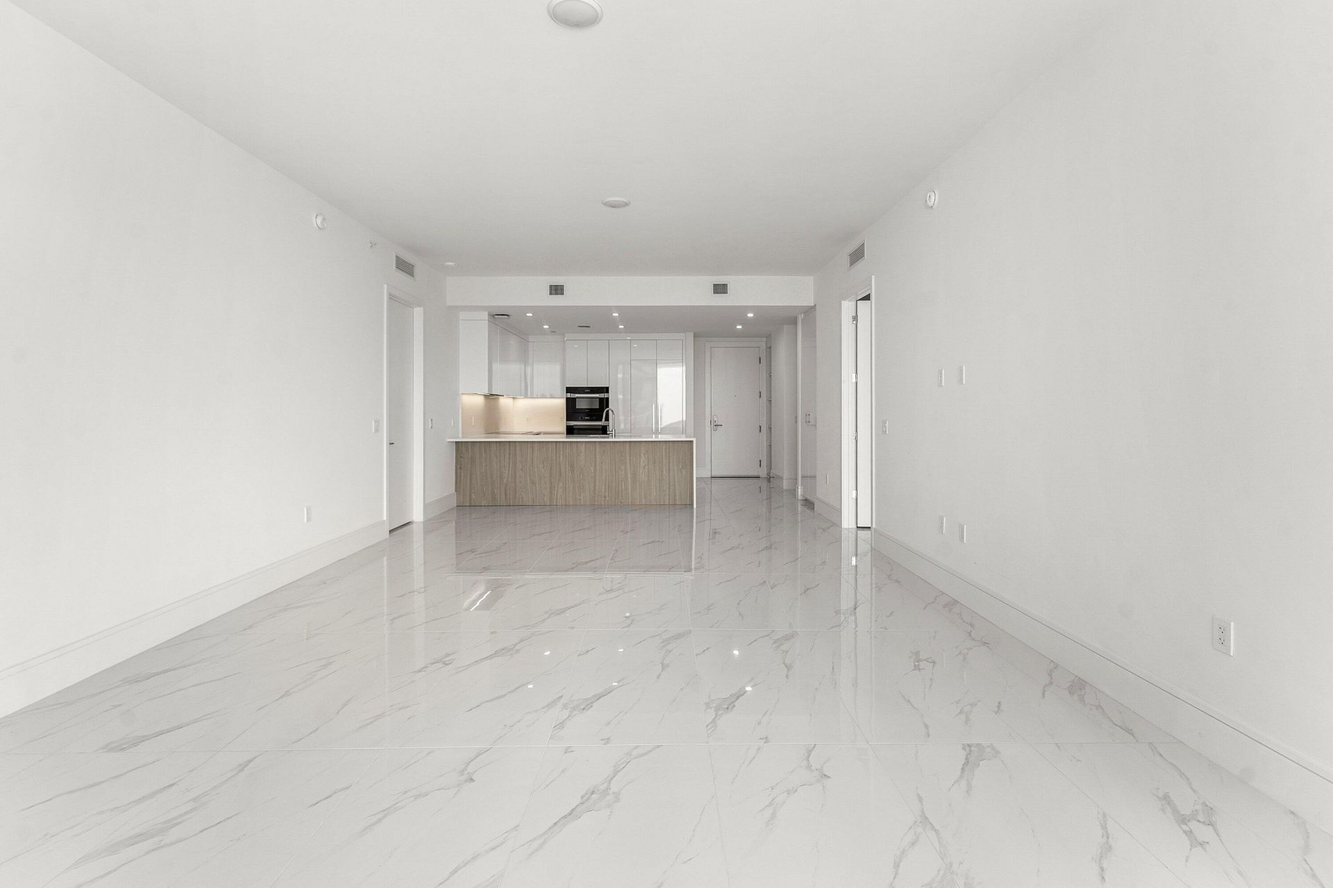 220 Lake Shore Drive, Unit 1015, Lake Park, FL 33403 Photo