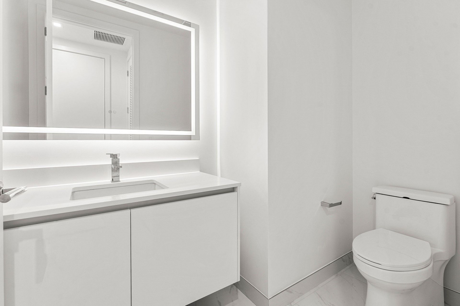 220 Lake Shore Drive, Unit 1015, Lake Park, FL 33403 Photo