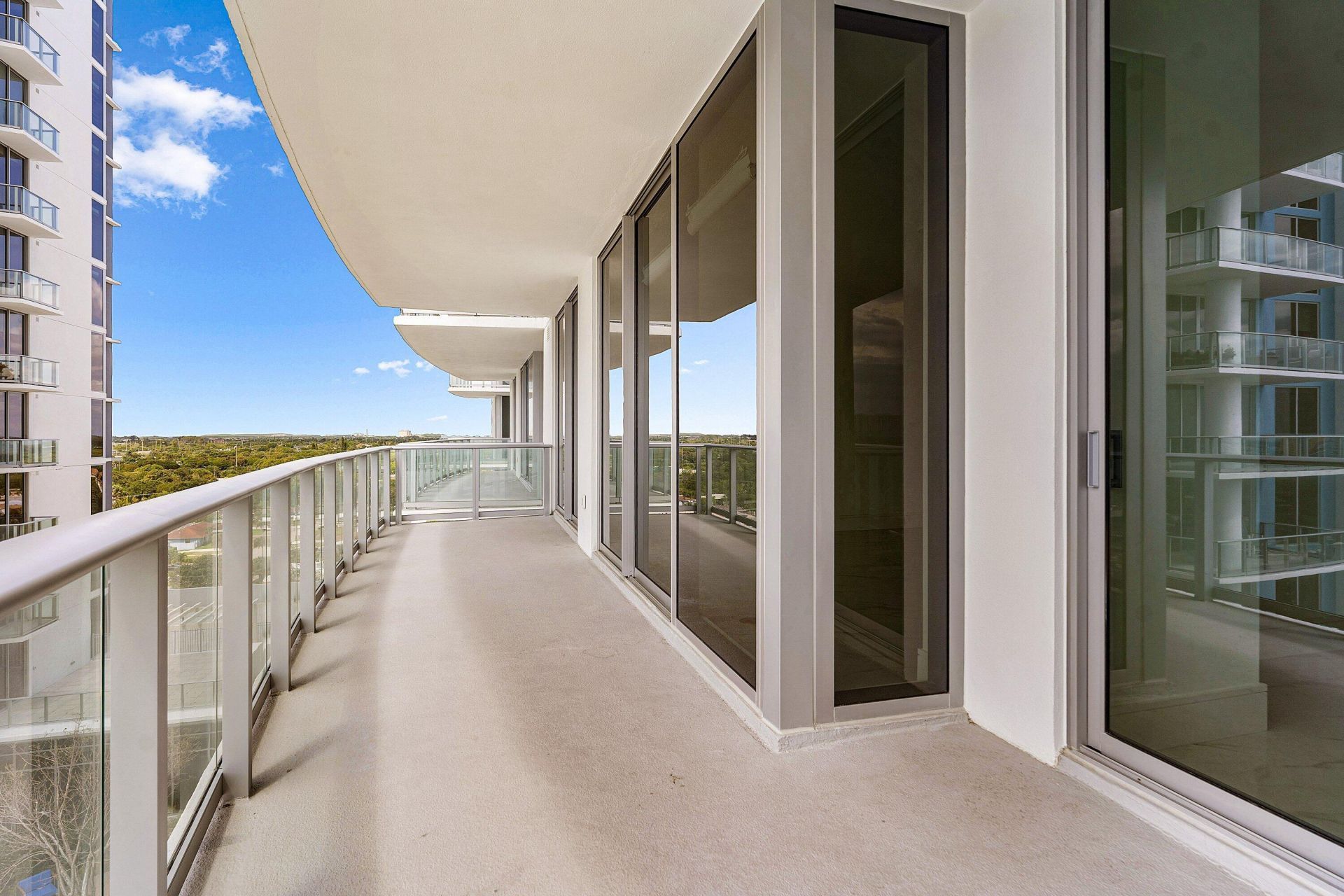 220 Lake Shore Drive, Unit 1015, Lake Park, FL 33403 Photo