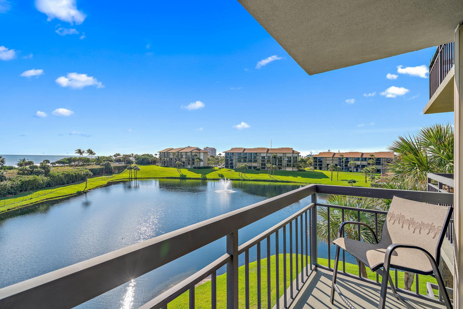 101 S Seas Drive, Unit 406, Jupiter, FL 33477 Photo
