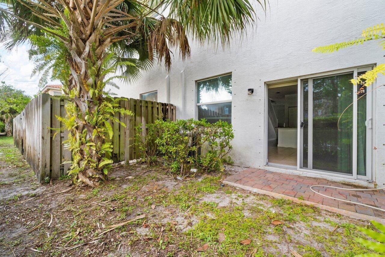 5288 Ashley River Road, West Palm Beach, FL 33417 Photo