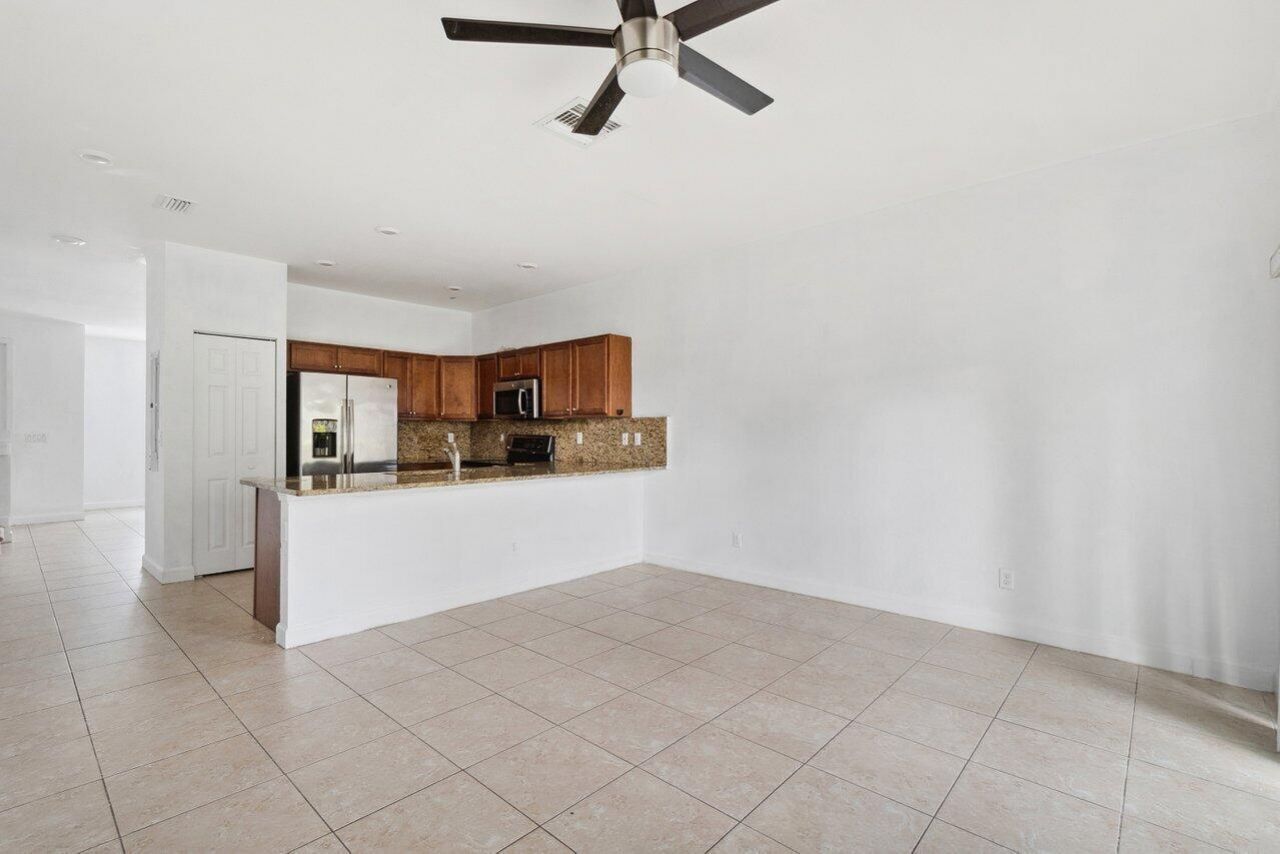 5288 Ashley River Road, West Palm Beach, FL 33417 Photo