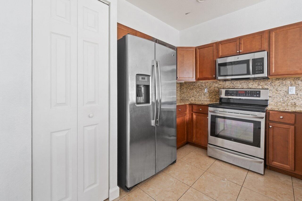 5288 Ashley River Road, West Palm Beach, FL 33417 Photo