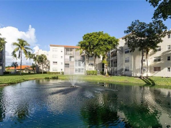 1820 N Lauderdale Avenue, Unit 3316, North Lauderdale, FL 33068