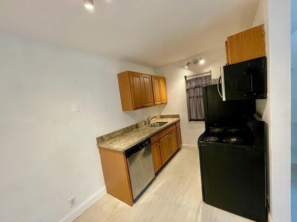 607 NE 29th Drive, Unit 38, Wilton Manors, FL 33334