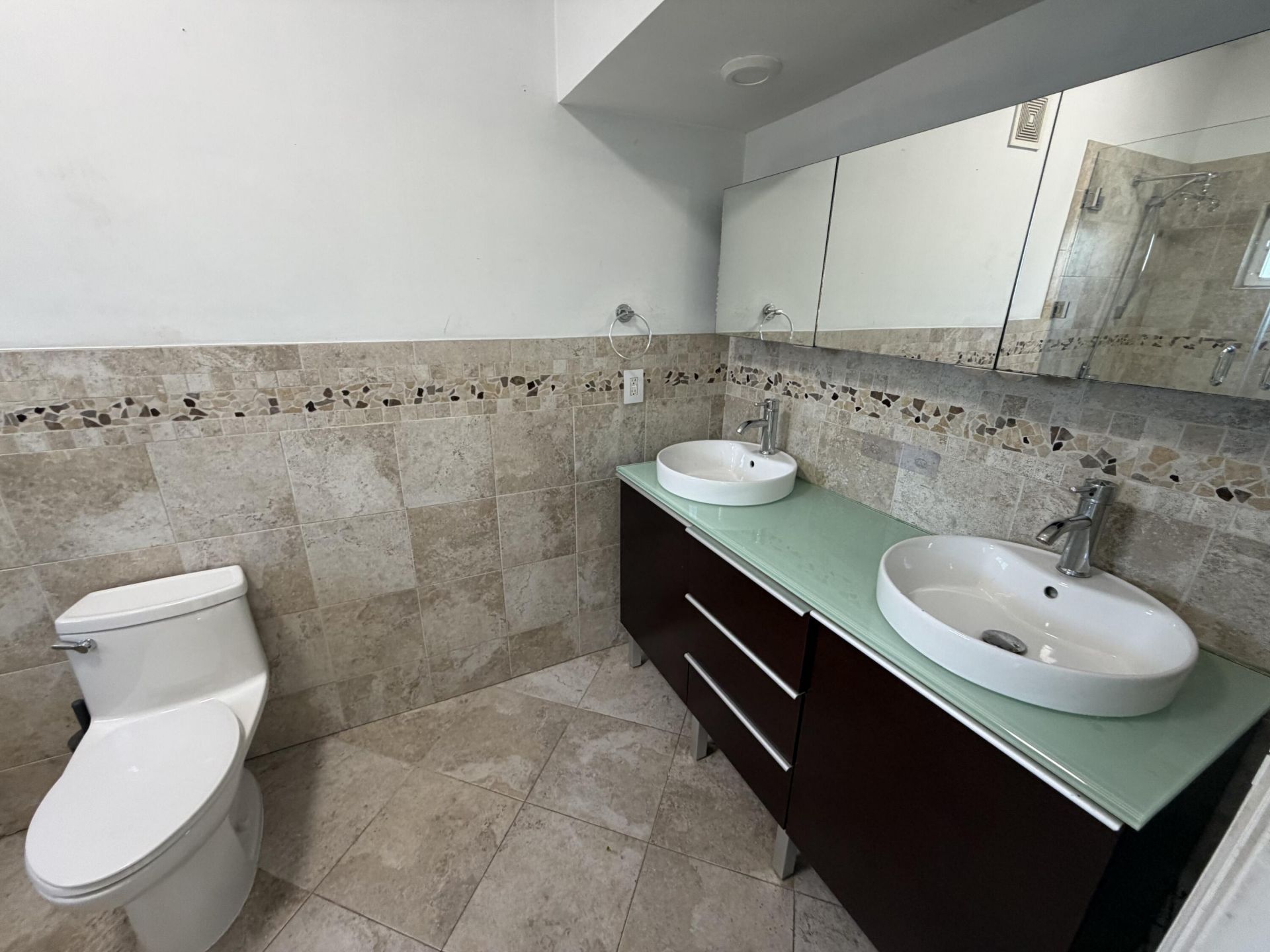 19960 Highland Lakes Boulevard, Miami, FL 33179 Photo