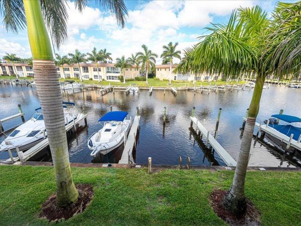 2600 S Kanner Highway, Unit N9, Stuart, FL 34994