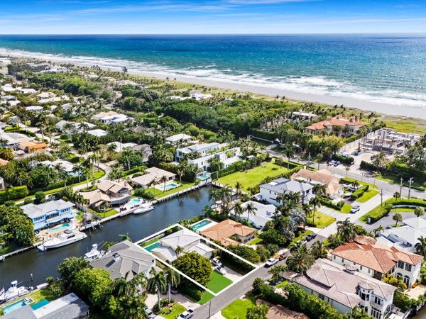 1027 Lewis Cove, Delray Beach, FL 33483