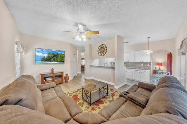 21200 SW 92nd Avenue, Cutler Bay, FL 33189 Photo