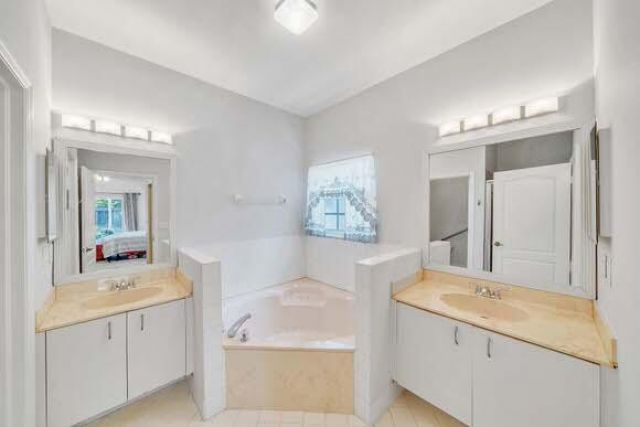 21200 SW 92nd Avenue, Cutler Bay, FL 33189 Photo