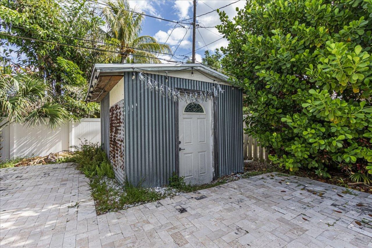 411 SW 1st Street, Boca Raton, FL 33432 Photo