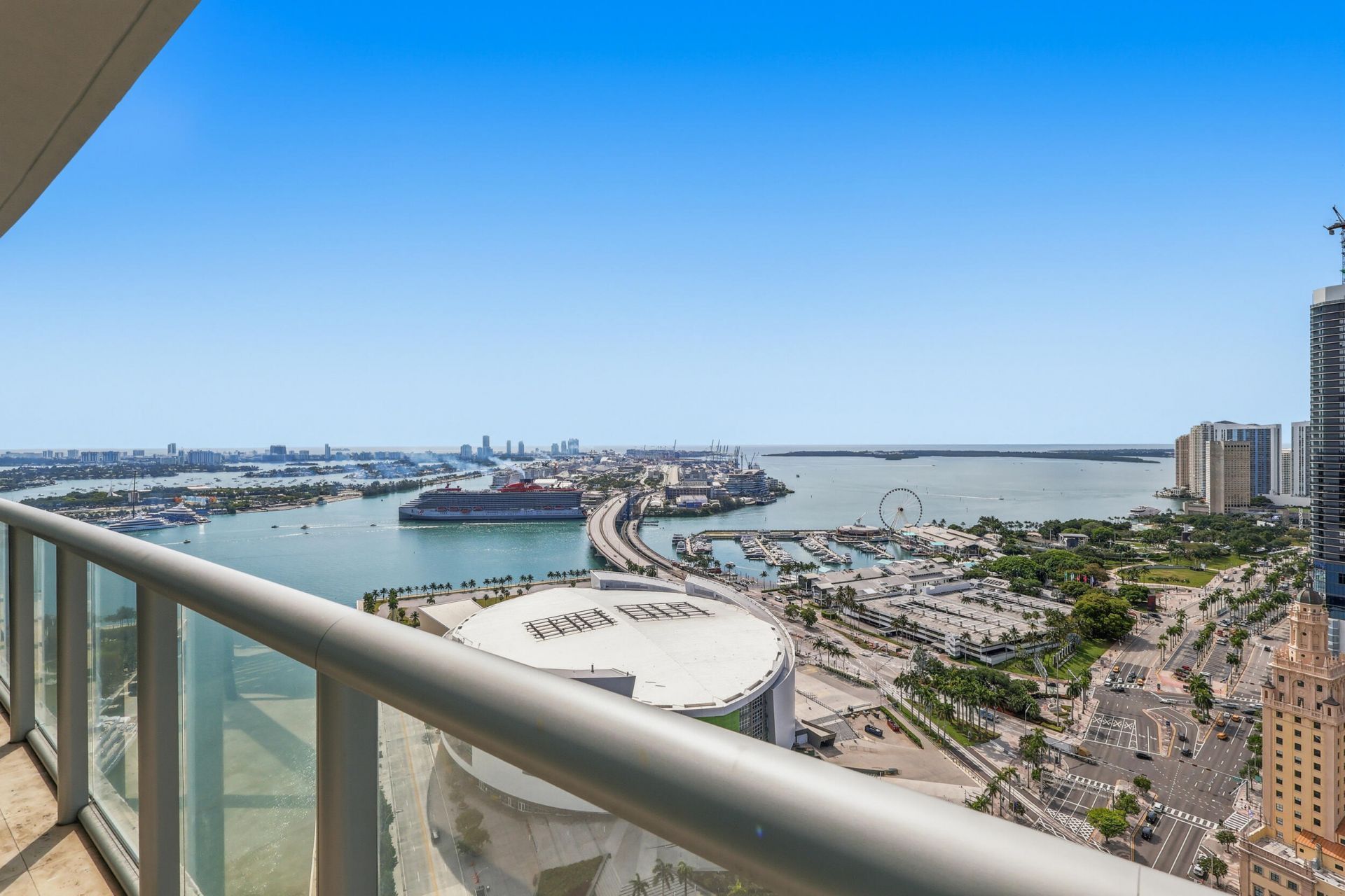 888 Biscayne Boulevard, Unit 3702, Miami, FL 33132 Photo
