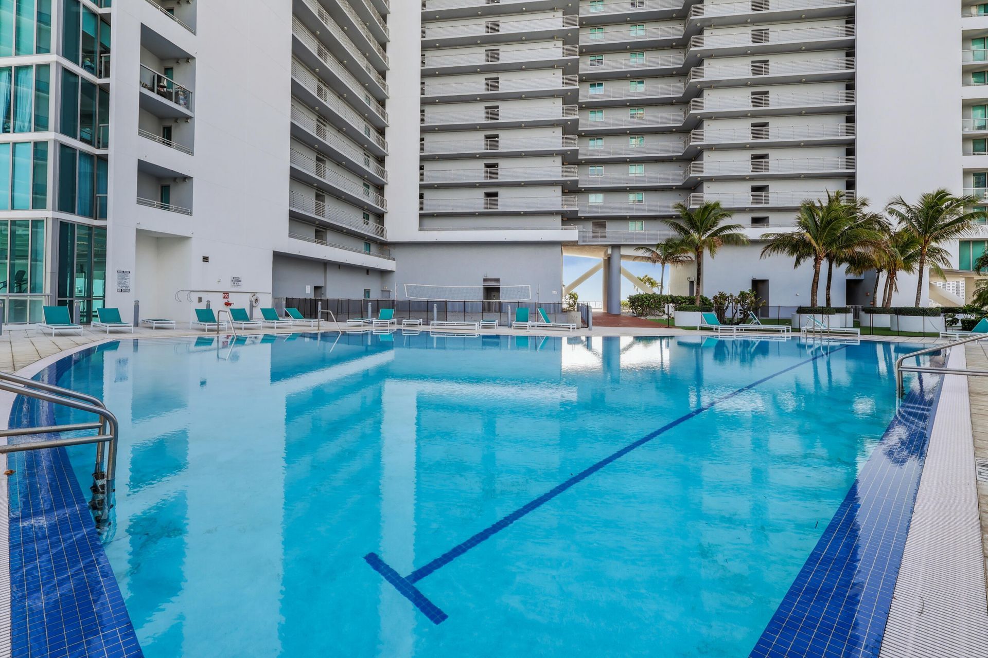 888 Biscayne Boulevard, Unit 3702, Miami, FL 33132 Photo