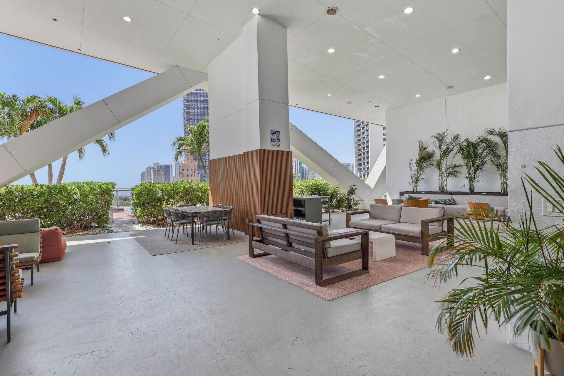 888 Biscayne Boulevard, Unit 3702, Miami, FL 33132 Photo