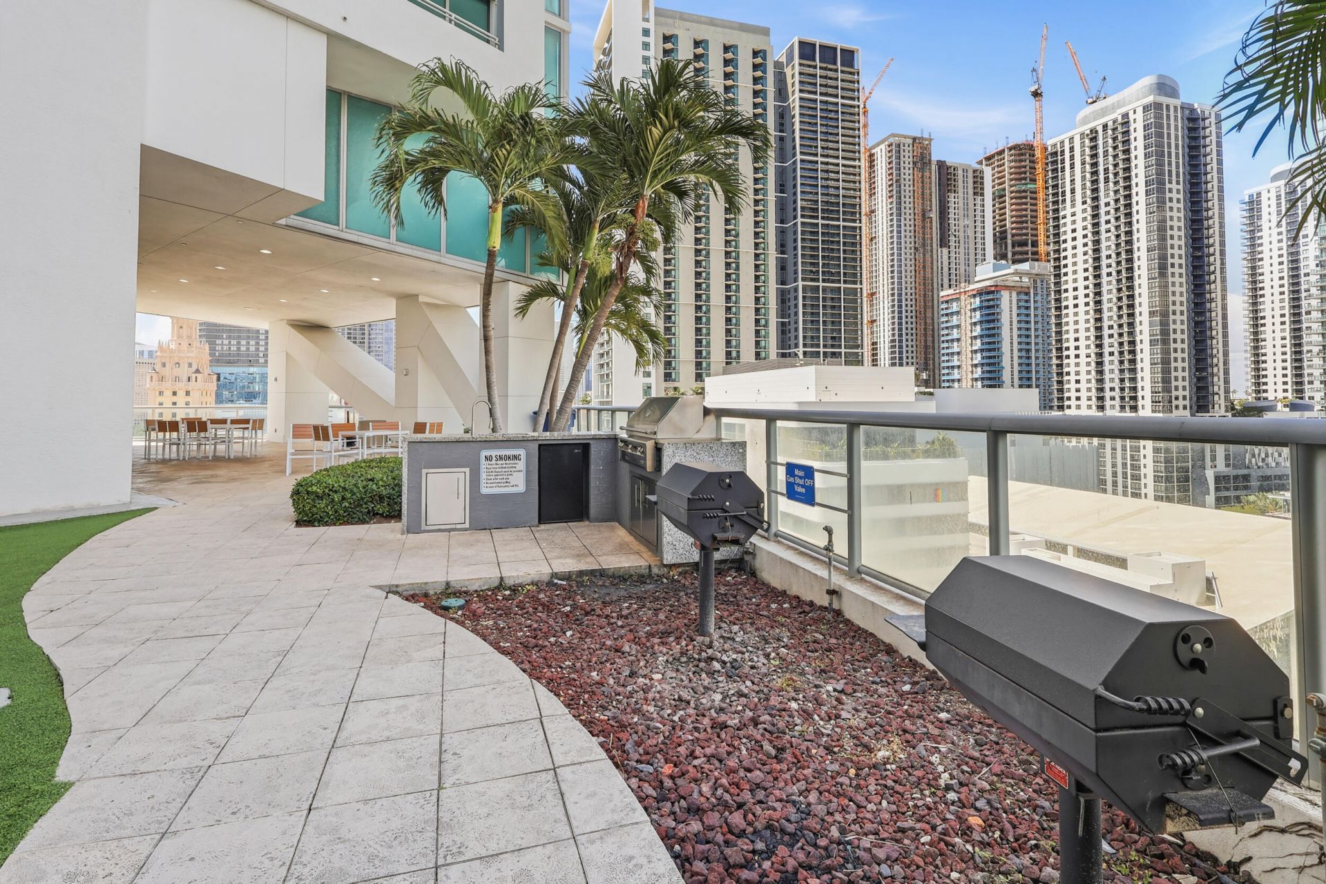 888 Biscayne Boulevard, Unit 3702, Miami, FL 33132 Photo