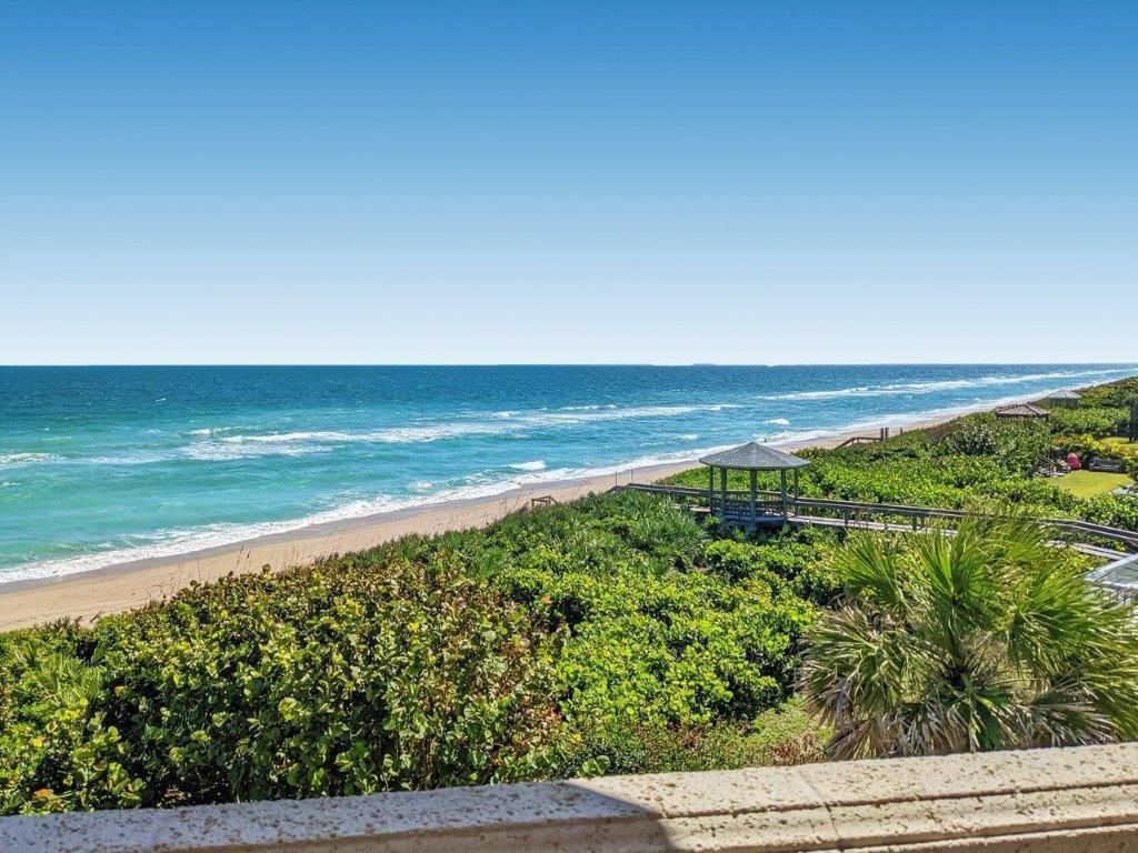 8327 Jimmy Buffett Mem Highway, Melbourne Beach, FL 32951 Photo
