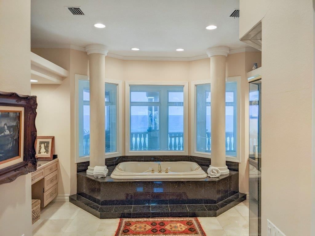 8327 Jimmy Buffett Mem Highway, Melbourne Beach, FL 32951 Photo