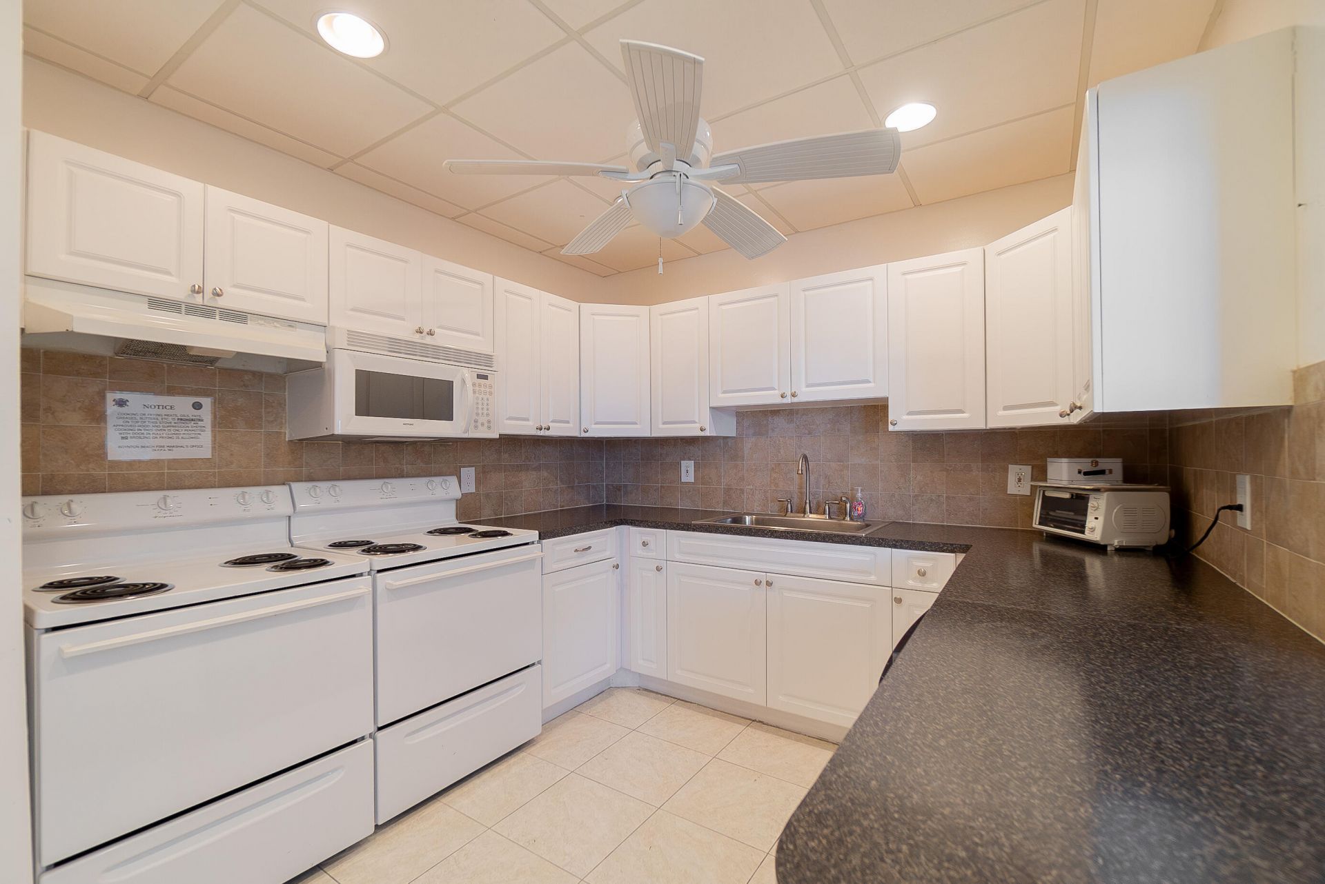 2152 NE 1st Way, Unit 102, Boynton Beach, FL 33435 Photo