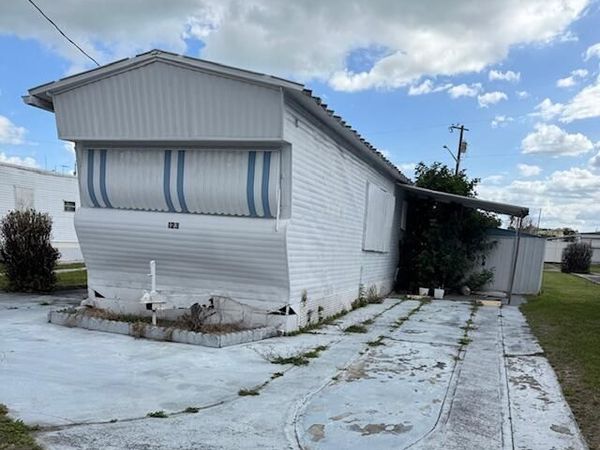 2023 St Lucie Blvd, Unit 123, Fort Pierce, FL 34946