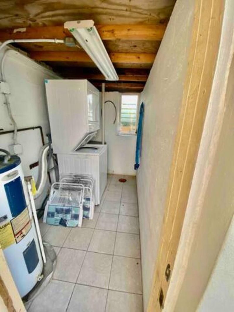 157 E 25th Street, Riviera Beach, FL 33404 Photo