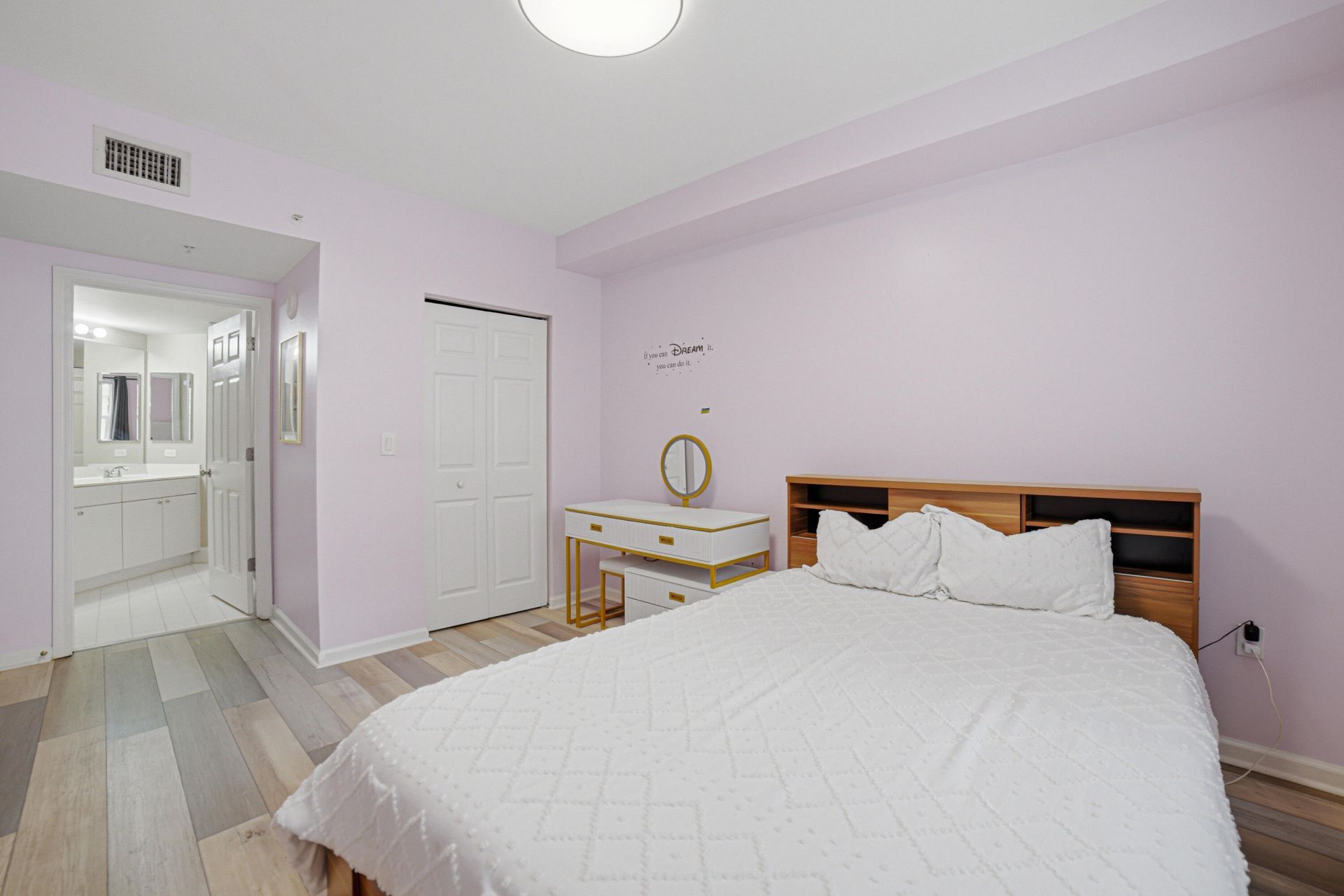 17100 N Bay Road, Unit 1214, Sunny Isles Beach, FL 33160 Photo