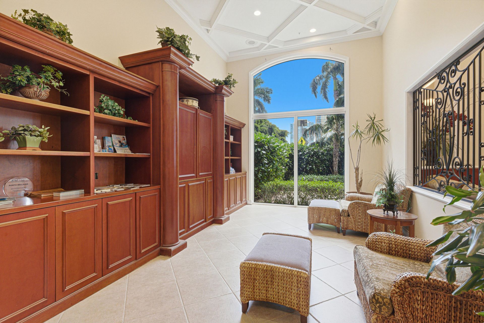 17100 N Bay Road, Unit 1214, Sunny Isles Beach, FL 33160 Photo
