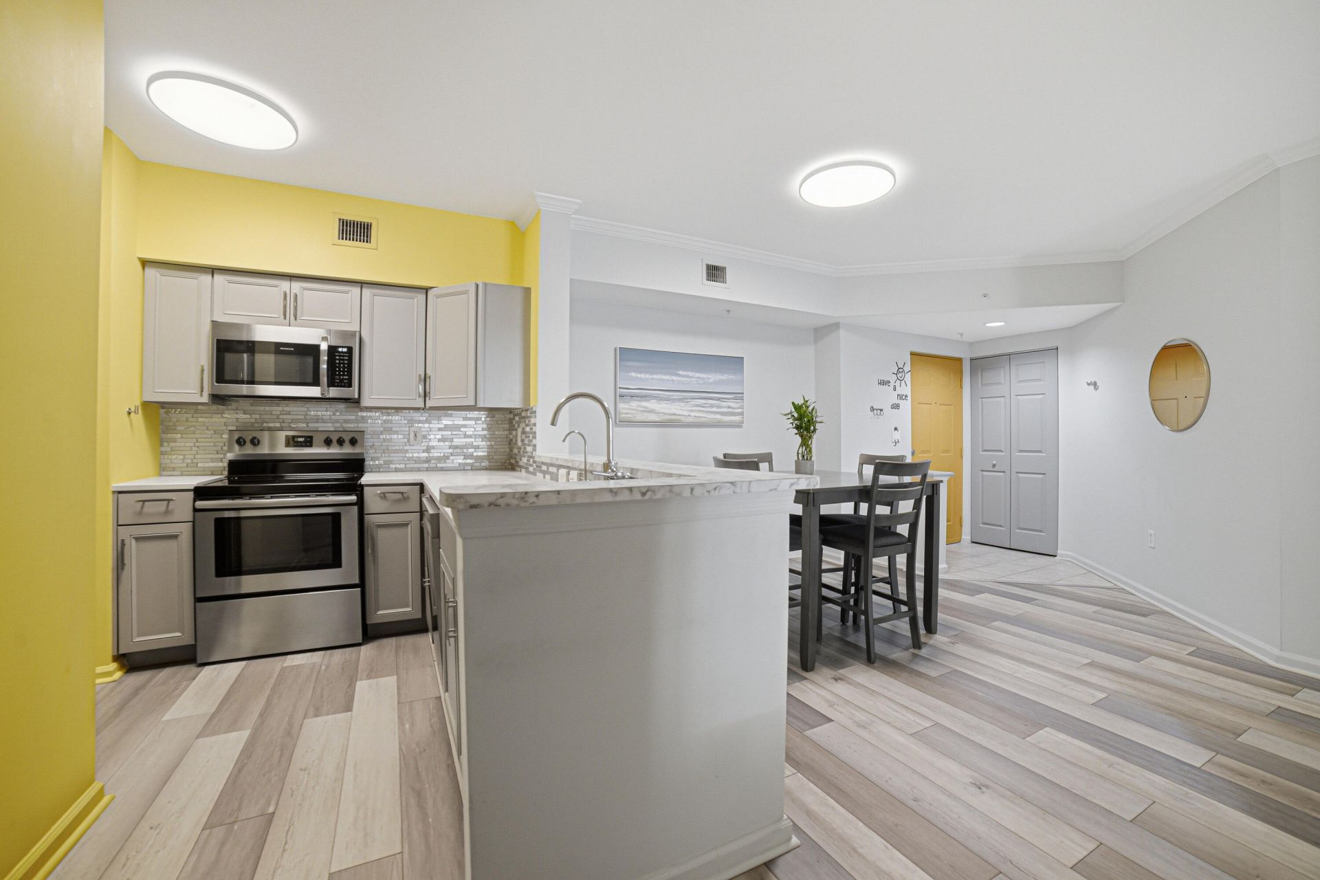 17100 N Bay Road, Unit 1214, Sunny Isles Beach, FL 33160 Photo