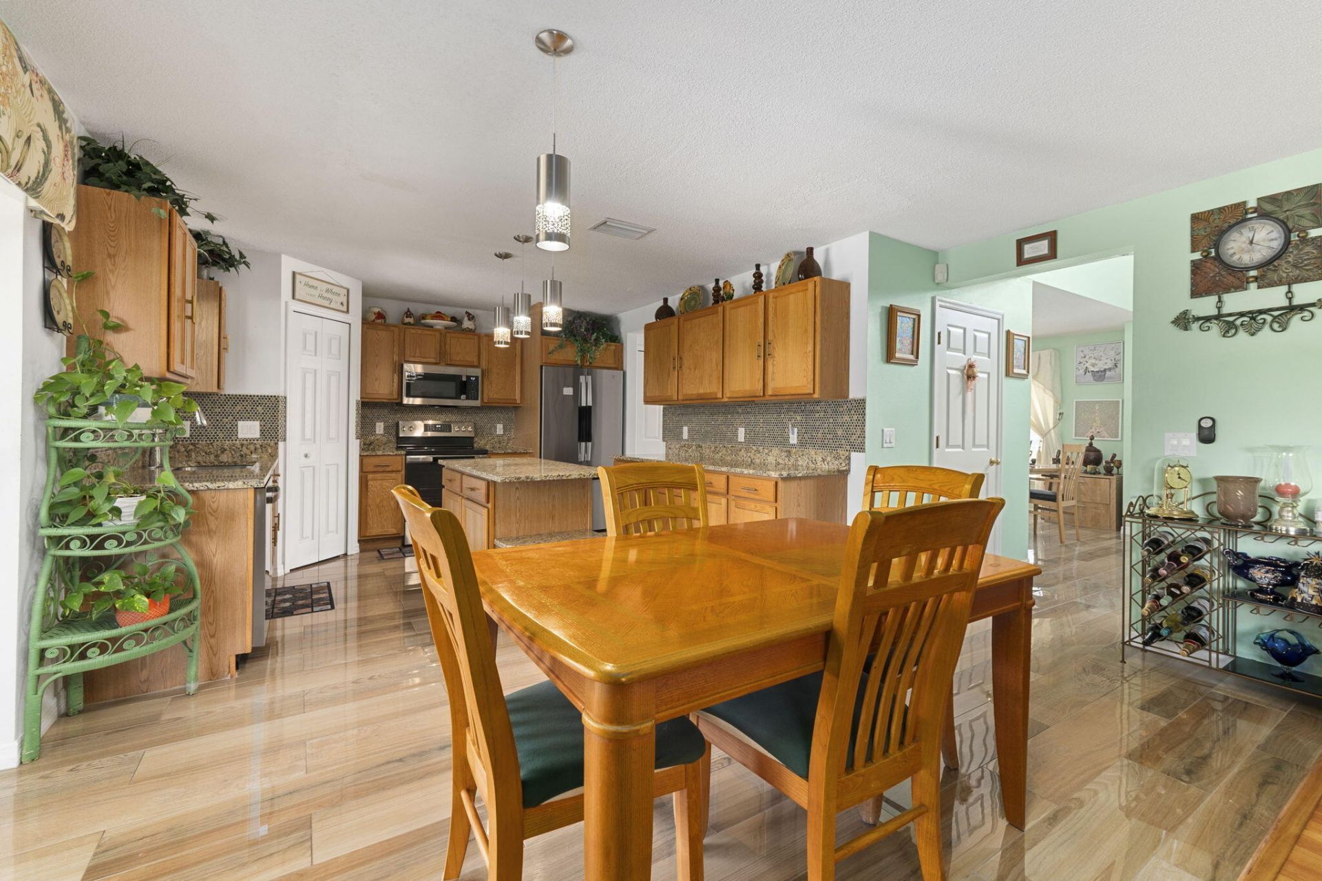 233 SW Christmas Terrace, Port Saint Lucie, FL 34984 Photo