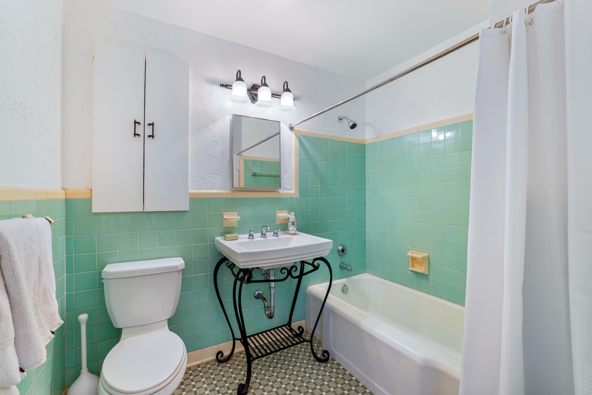 901 39th Street, West Palm Beach, FL 33407 Photo