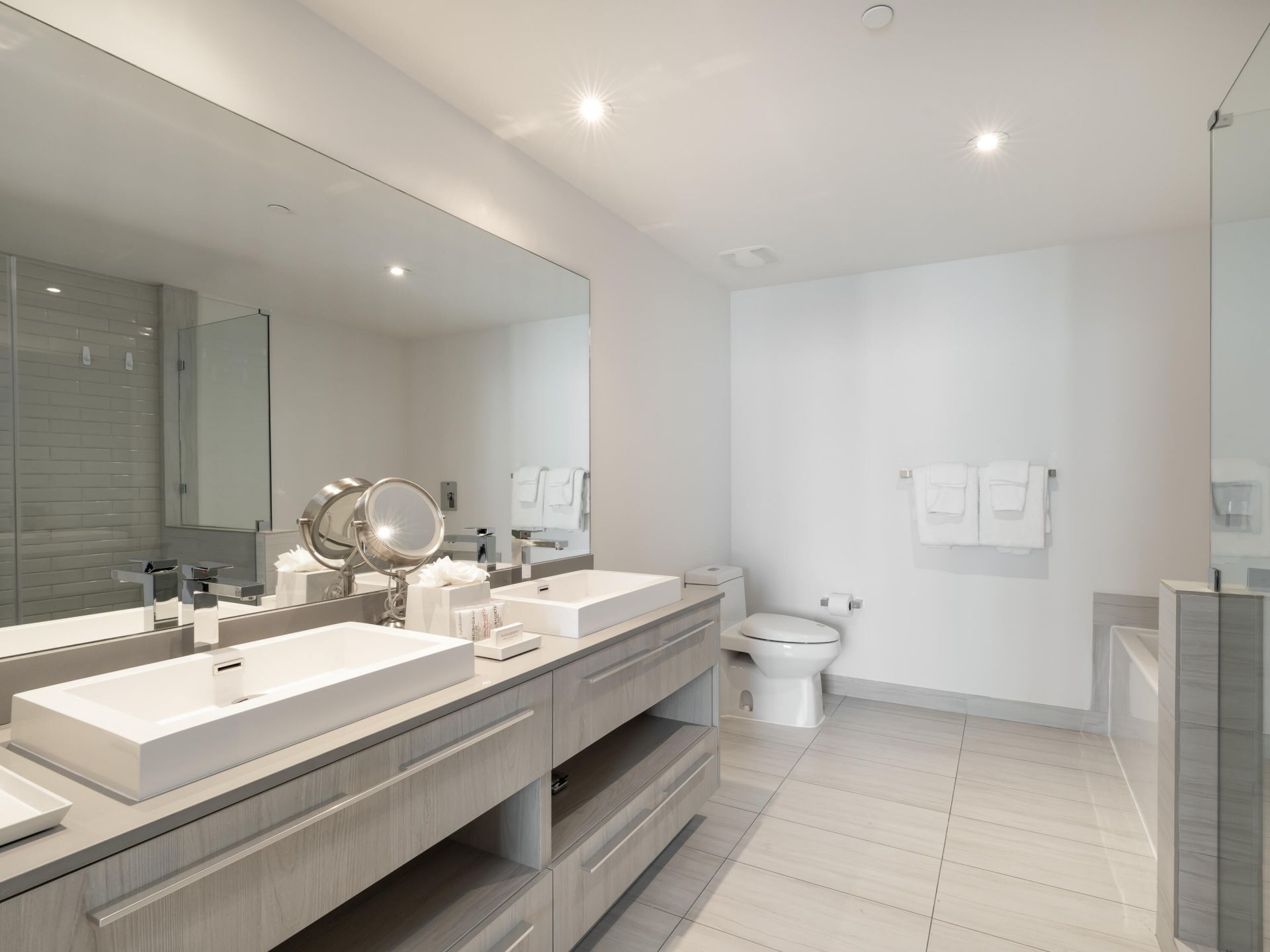 4010 S Ocean Drive, Unit R2905, Hollywood, FL 33019 Photo